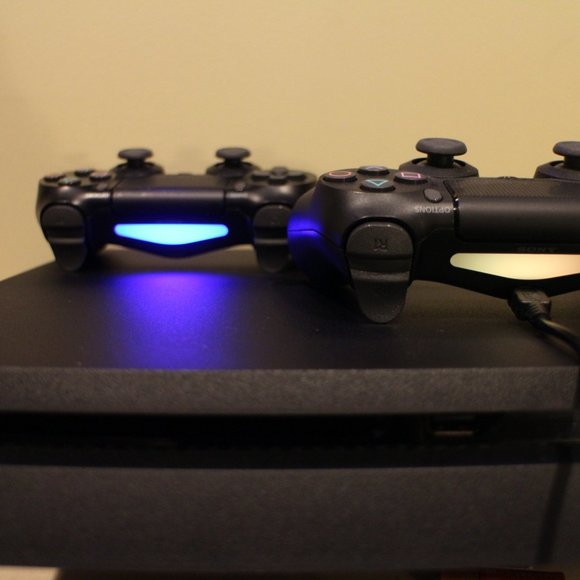 Meet your Posher, MK - Picture 2 of 8